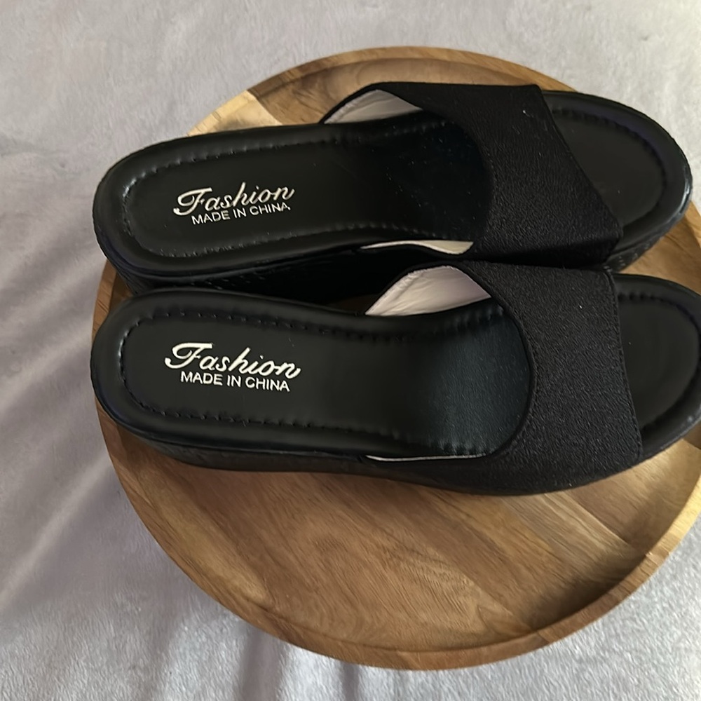 Women’s wedge sandals - Picture 3 of 4